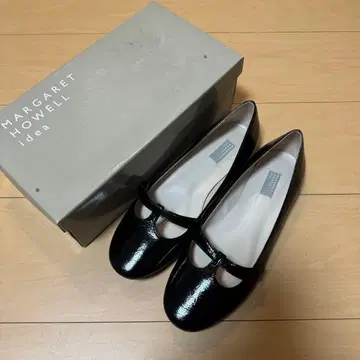 마가렛호웰 새상품급