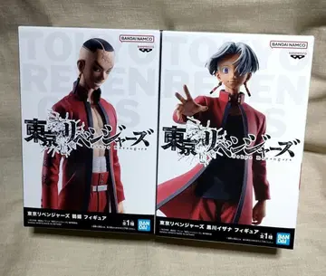 익명 배송 도쿄 리벤저스 츠루쵸 쿠로카와 이자나 피규어