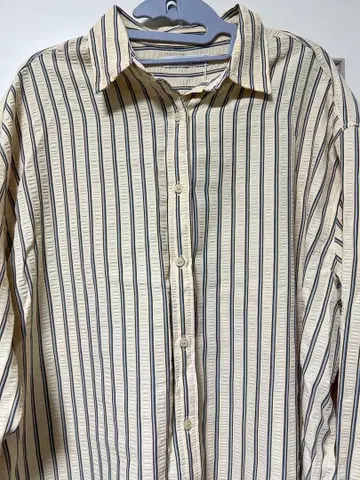 안티로자 아이보리 스트라이프 셔츠 프리