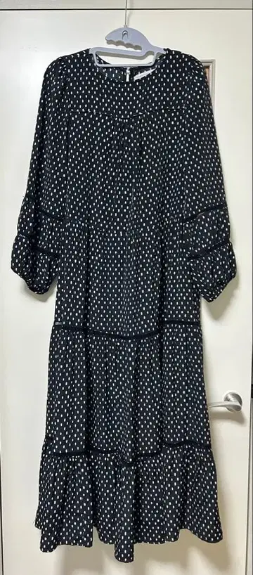 EVERY.VERY NICE CLAUP 원피스