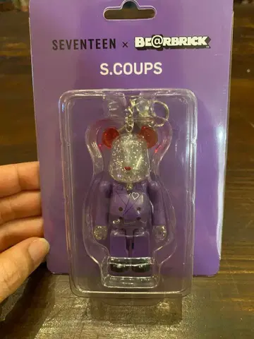SEVENTEEN x BE@RBRICK 베어브릭 에스쿱스