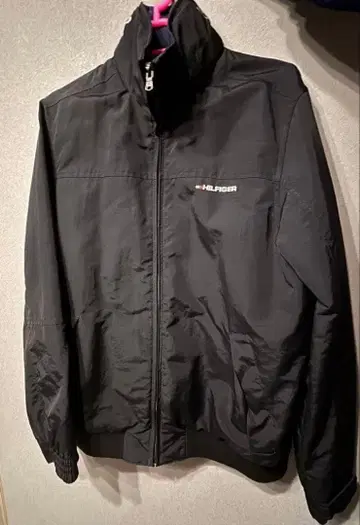 TOMMY HILFIGER 블랙 나일론 자켓 M