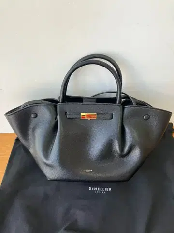 여성용 대용량 토트백 블랙