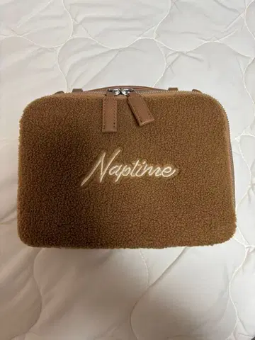 Naptime 브라운 숄더백