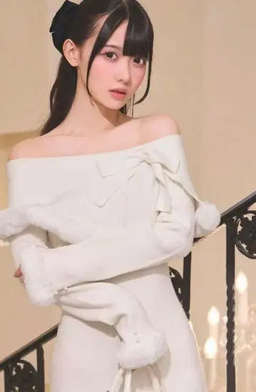 MichellMacaron 오프숄더 니트 원피스 화이트 프리 사이즈