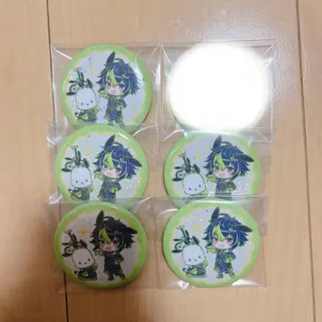 니지산지 이나미 라이 캔뱃지 산리오 콜라보 Dytica