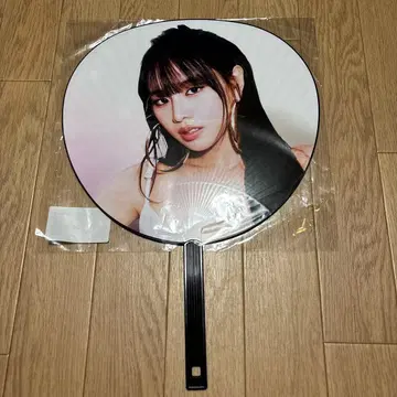 KISS OF LIFE 너티 부채 키오프