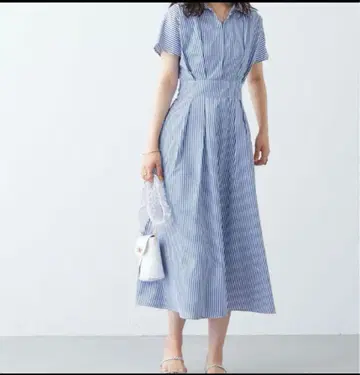 시원한 느낌의 스키퍼 카라 고급 원피스 미사용 슬림