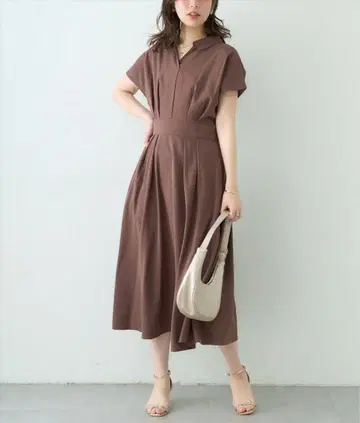 큰 키 L 사이즈 스키퍼 카라 플레어 소매 원피스 브라운