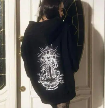 Bubbles 후드티 크로스 엔젤 후드티