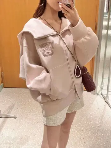 [ 2025AW ] SNIDEL 볼륨 후드티 핑크 라메