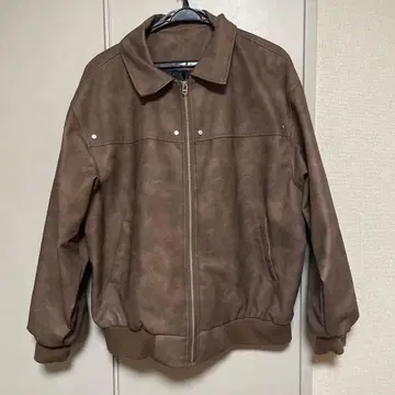 브라운 봄버 자켓 합성 피혁