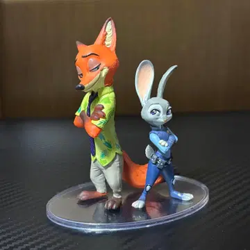 디즈니 주토피아 주디 & 닉 피규어