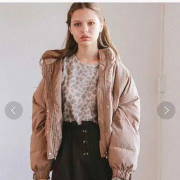 Heather 숏 카우 다운 자켓 베이지 M