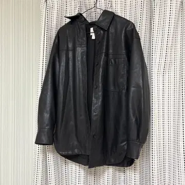 H&M 블랙 가죽 셔츠 자켓 XS