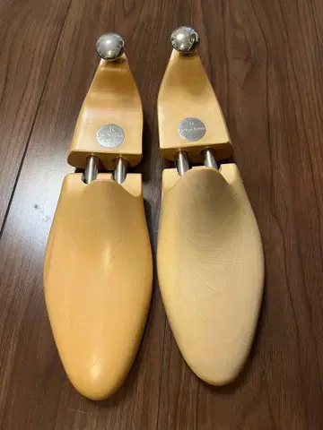 존 롭 슈트리 7E