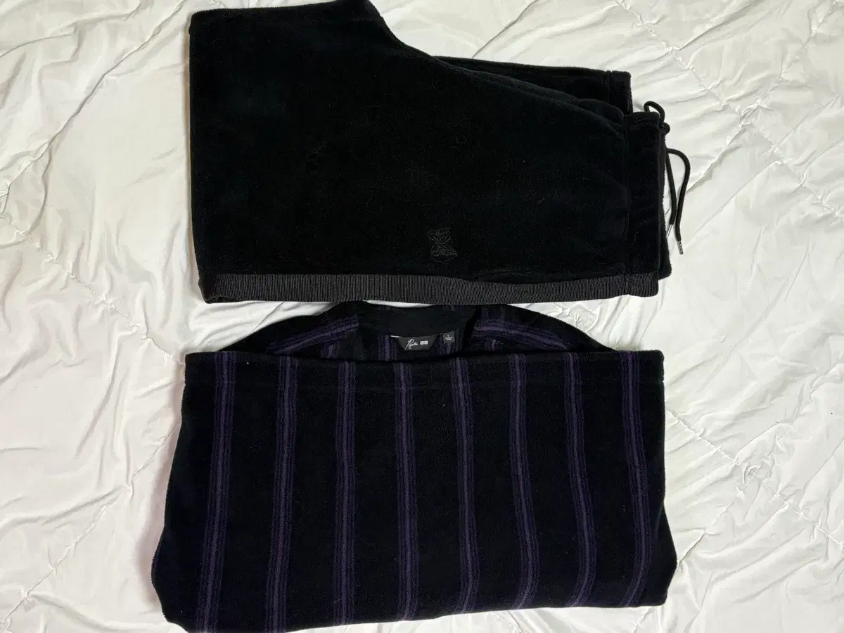 [L Uniqlo Needles Fleece Pants