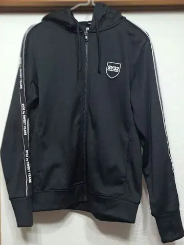 SY32 by SWEET YEARS 블랙 저지 M 사이즈