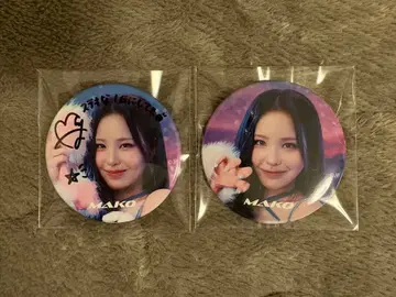 NiziU 마코 Universe 친필 사인 캔 배지 2개 세트