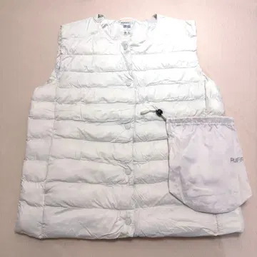 [ 새상품 미사용 ] 유니클로 퍼프 테크 컴팩트 베스트 화이트 S