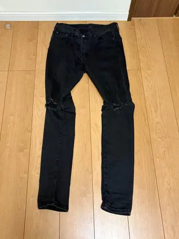 mnml 블랙 데미지 데님 팬츠