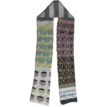 머플러 위시코어 이치고 패턴