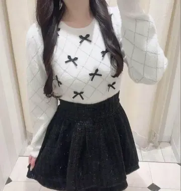 evelyn 크롭 리본 니트 화이트