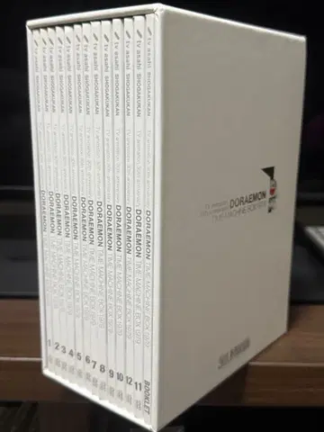 도라에몽 타임머신 BOX 1979 (초회 생산 한정판 12매 세트)