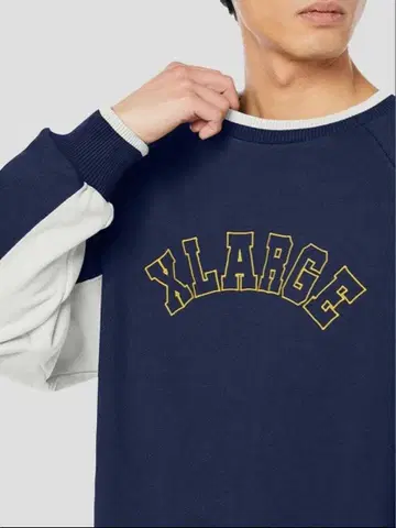 XLARGE 네이비 맨투맨 M