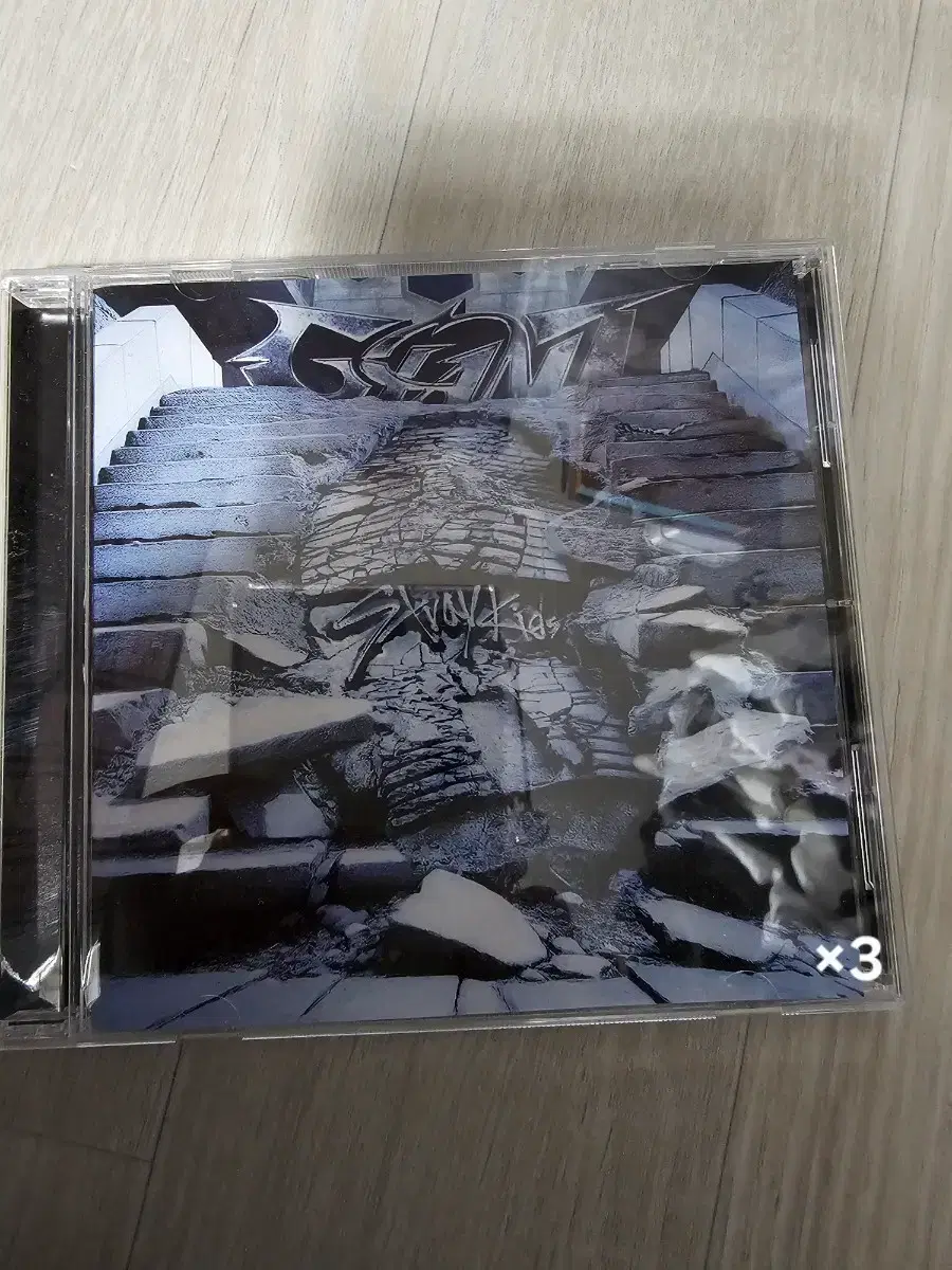 SKZ Giant Japan unsealed album wts