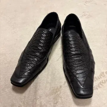 BIGLIDUE CROCODILE PATTERN lether shoes