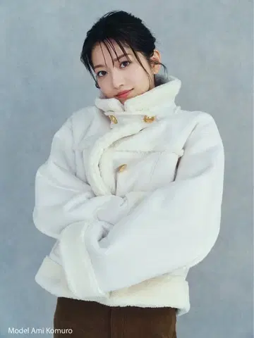 SNIDEL 골드 버튼 바리에 자켓