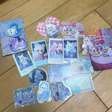 쿠마키치 카페 세트 아크릴 키링 폴라로이드 캔뱃지 스티커 명함