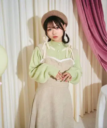 쿠틸과 레트로 트위드 레이스 오버롤 스커트 원피스