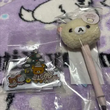 리락쿠마 스토어 한정판 크리스마스 아크릴 스탠드 & 코리락쿠마 볼펜