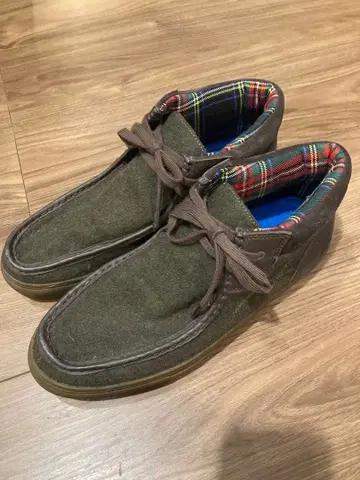 새상품급! 고라이어스 틸 카키 스니커즈 26.5cm