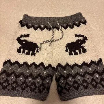 가이진 메이드 할리우드 런치 마켓 카우친 숏팬츠