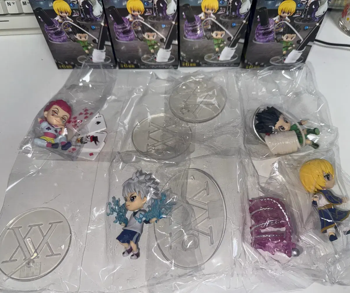 Hunter x Hunter Desktop Re-Ment Figure 1-tier Gon, Killua, Hisoka, Kurapika bulk