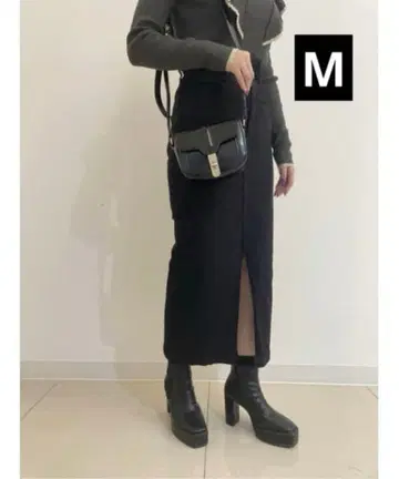 아줄바이마우지 하이웨스트 슬릿 데님 스커트 블랙 M