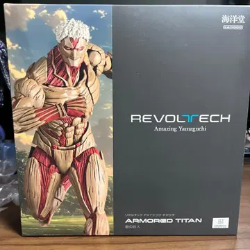 진격의 거인 갑옷의 거인 리볼텍