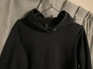 N.O.R.C 블랙 롱 후드티