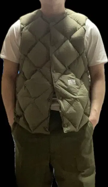 MAGICNUMBER 다운 베스트 L 사이즈