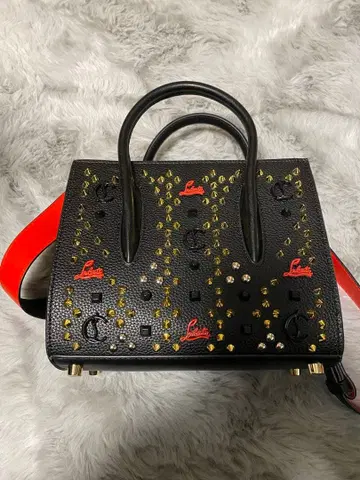 스터드 장식 숄더백