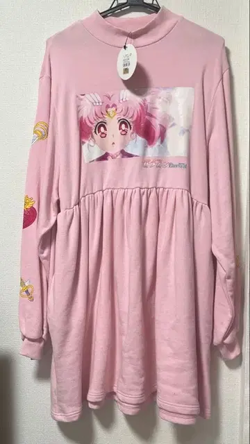 PUNYUS 슈퍼 세일러 치비 문 맨투맨 원피스