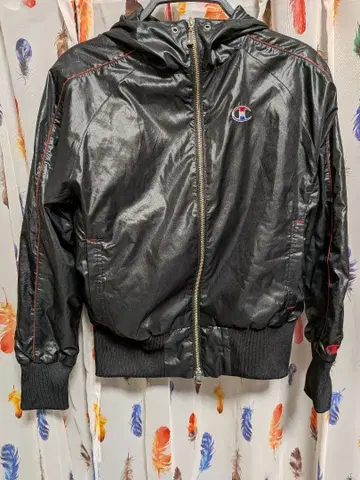 Champion 블랙 후드 부착 자켓 M 나일론 자수 로고 경량 지퍼