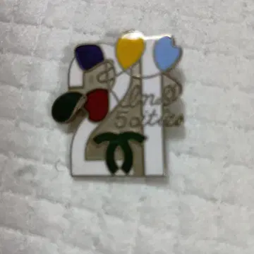 컬러풀 풍선 디자인 핀 배지 21