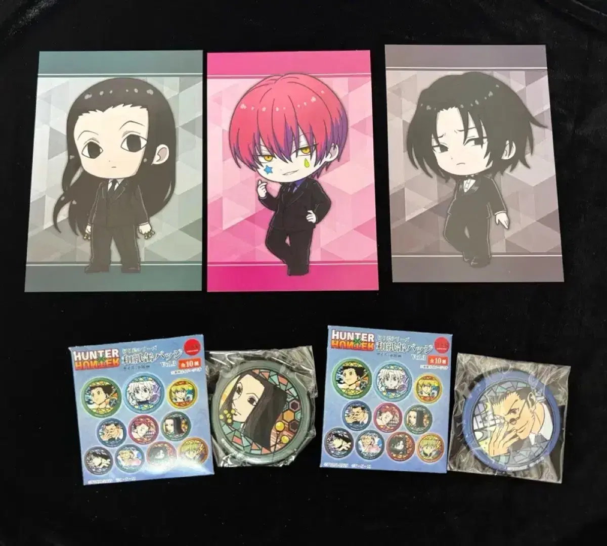 Hunter x Hunter Jump Shop Badge (Illumi, Leorio) + Animate Postcard (Hisoka, Phinks)