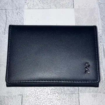로베르타 디 카메리노 명함지갑