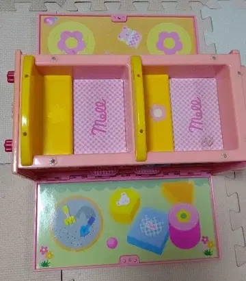 멜짱 유치원 버스