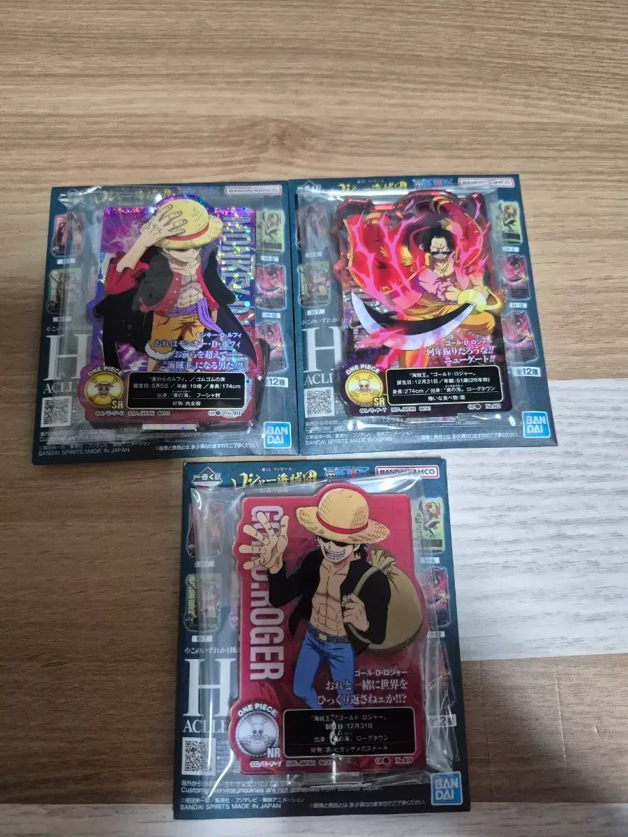 Onepiece Ichiban Kuji Luffy, Roger, Joyboy acrylic bulk